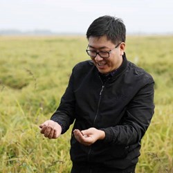 Trò chuyện với Yu Peng, người sáng lập Rice Master: Khi bán gạo, bạn sẽ mất thời gian nhanh hơn Trò chuyện với Yu Peng, người sáng lập Rice Master: Khi bán gạo, bạn sẽ mất thời gian nhanh hơn