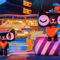 Double Eleven trở lại hình dáng ban đầu Double Eleven trở lại hình dáng ban đầu