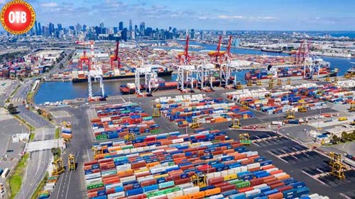 Với vị thế là “công xưởng lớn nhất thế giới” nên hàng hóa Trung Quốc có giá thành rẻ hơn khá nhiều và rất đa dạng