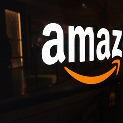 Amazon xác nhận ngừng tuyển dụng trong các hoạt động bán lẻ Amazon xác nhận ngừng tuyển dụng trong các hoạt động bán lẻ